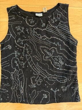 Chicos sizing 2 : fit medium beaded top